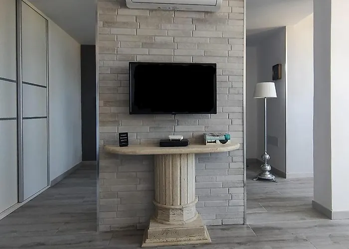 Tinache Suite219 Con Piscina Yumbo Апартаменти *